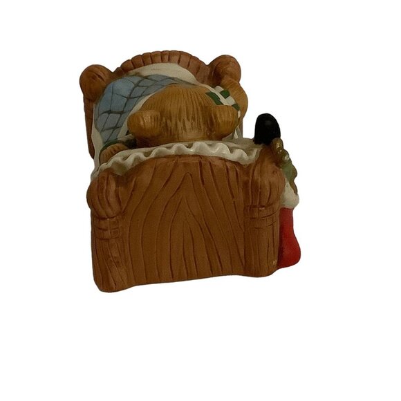 Vtg Home Interiors and Gifts "Visions of Sugarplums" Sleeping Bear Figurine 3" - Picture 3 of 5